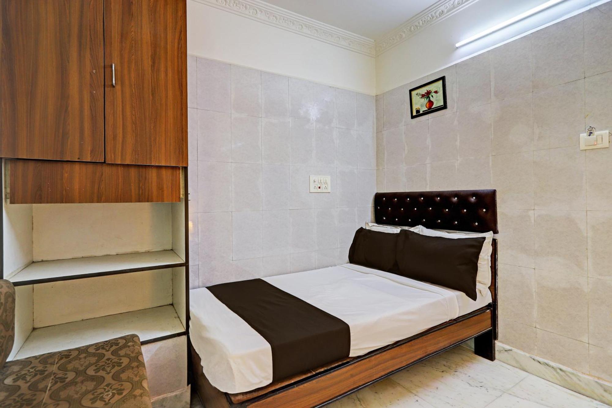 Hotel O Golden Pride Shamshabad Bagian luar foto
